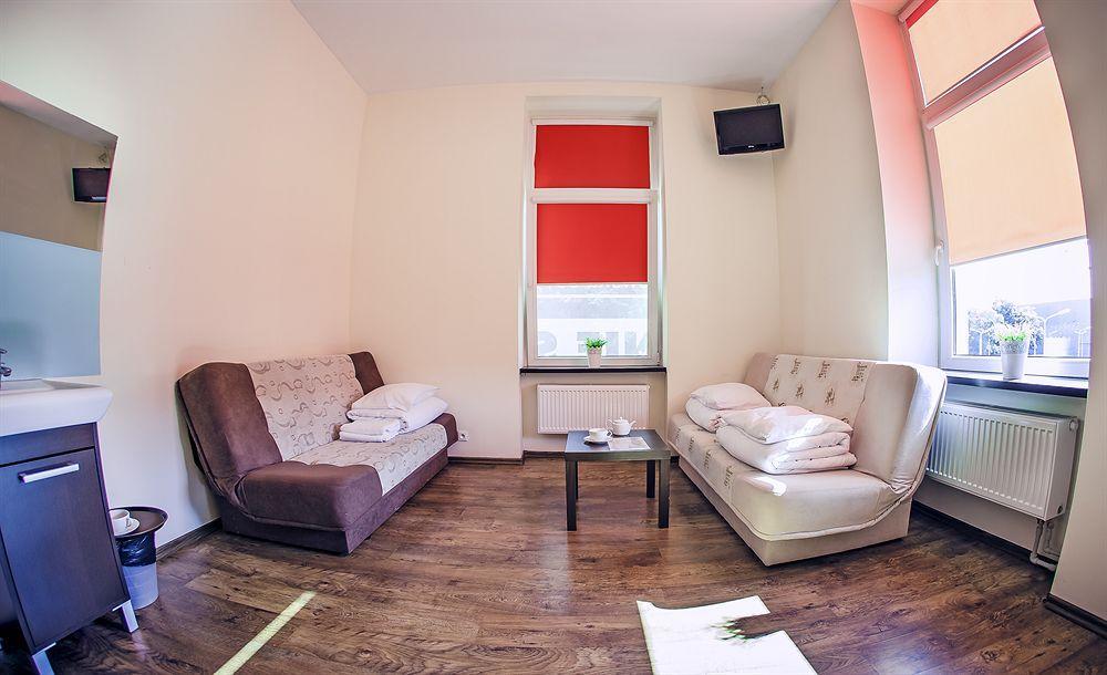 לודז' Boutique Hostel מראה חיצוני תמונה