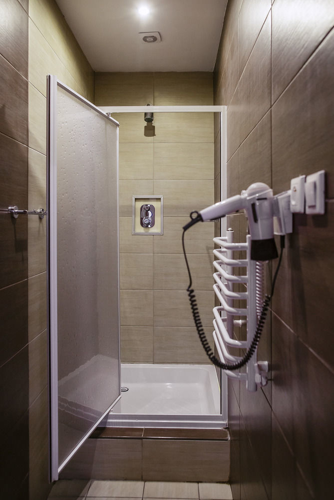 לודז' Boutique Hostel מראה חיצוני תמונה