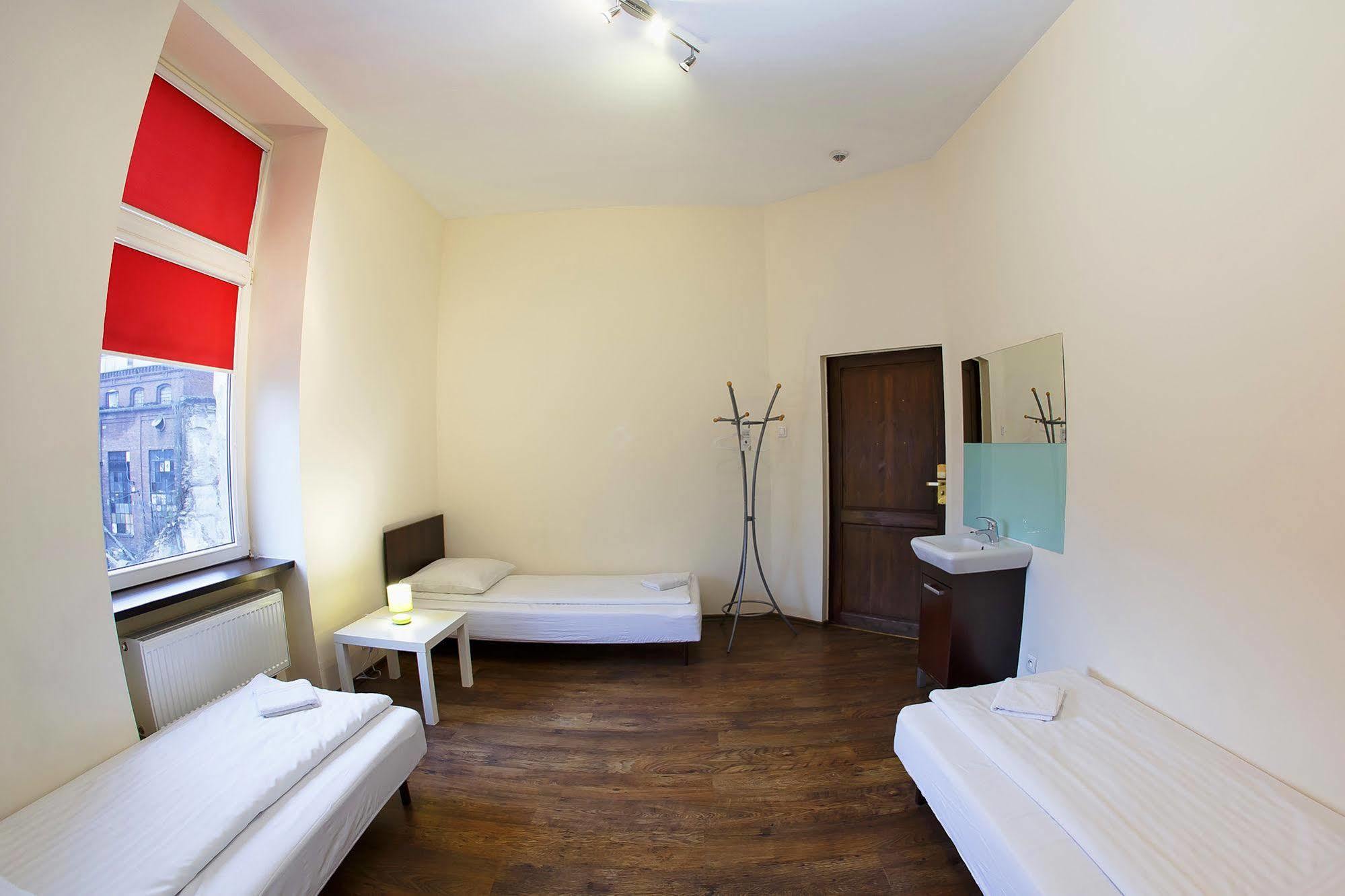 לודז' Boutique Hostel מראה חיצוני תמונה